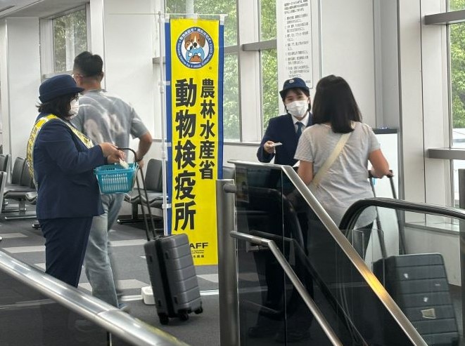 富山空港で国慶節広報キャンペーンを開催しました