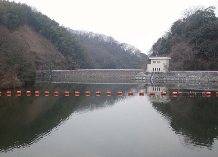 横谷調整池築堤写真