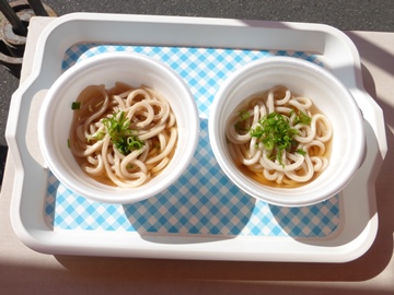 ２種類のうどん