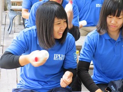 バター作りの様子