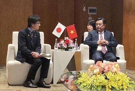 Bilateral meeting with Minister Le Minh Hoan of the Vietnamese Ministry of Agriculture and Rural Development (MARD)
