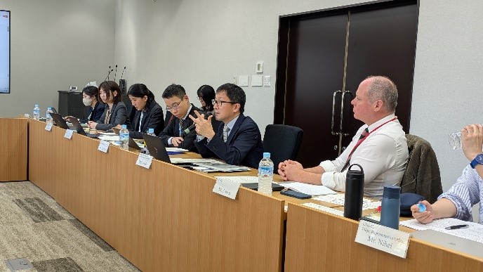 Discussion scene on the day