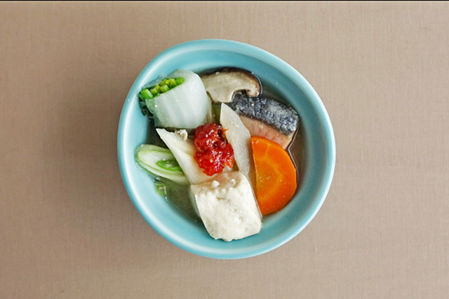 Ishikarinabe(Ishikari hot pot)