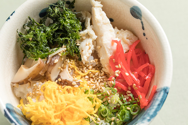 Keihan (Chicken rice)