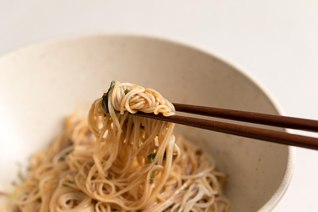 Sumiso somen (vinegared miso noodles)