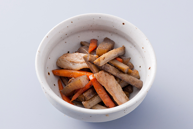 Joshu Kimpira (Stir-fried Carrot & Burdock Root)