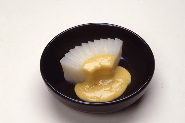 Furofuki Dikon(Simmered Daikon Radish)
