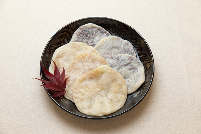 Yudemochi(boiled rice cake)