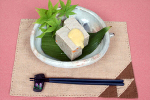 Igisu tofu (Red algae and soy flour)