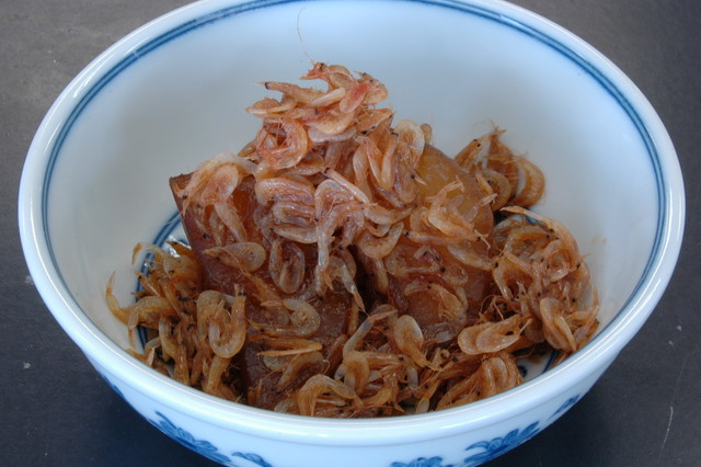 Ami to Daikon no Nitsuke (Boiled Mysids and Daikon Radish)