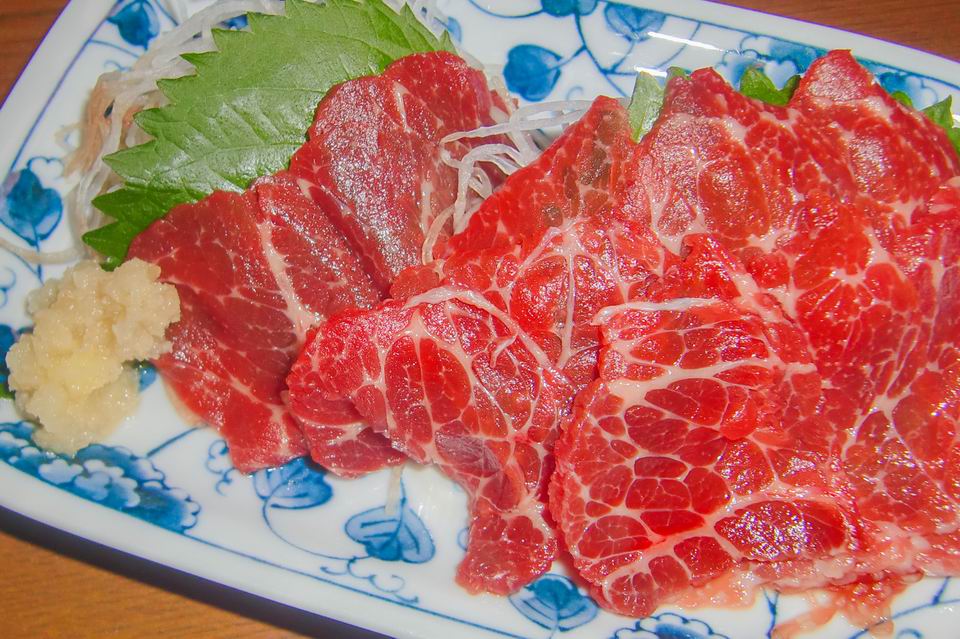 Basashi(Horse sashimi)