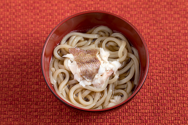 Tai-men (sea bream noodles)