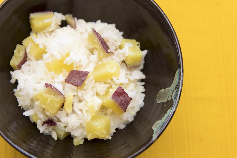 Karaimo Gohan(Sweet Potato Rice)