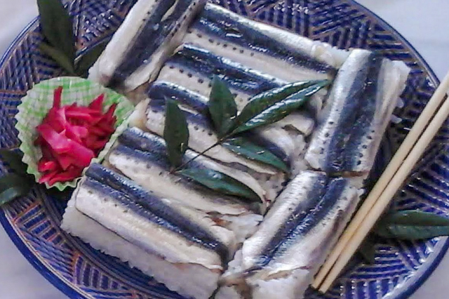 Iwashi Sushi (Sardine Sushi)