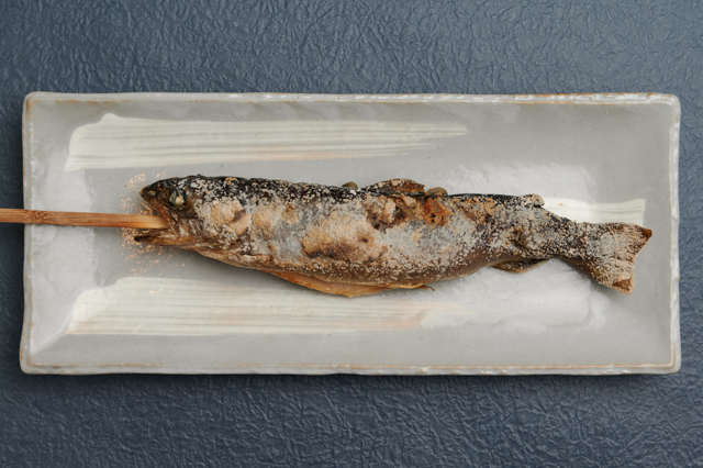 Iwana no Shioyaki (Salt-grilled Char)