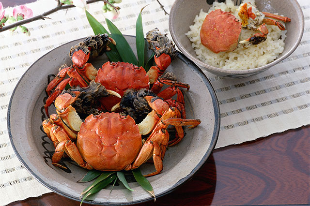 Tugani Meshi (River Crab Rice)