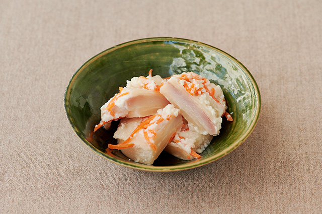 Kabura-zushi (Fermented yellowtail sushi)