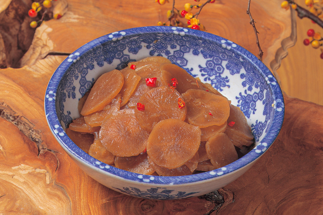 Takuan no Kimpira (Fried Daikon Radish Pickles)