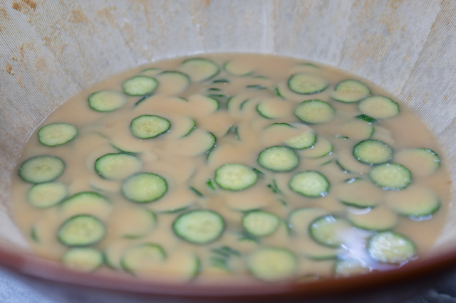 Kyuuri no Hiya-Jiru (cold soup of cucumber)