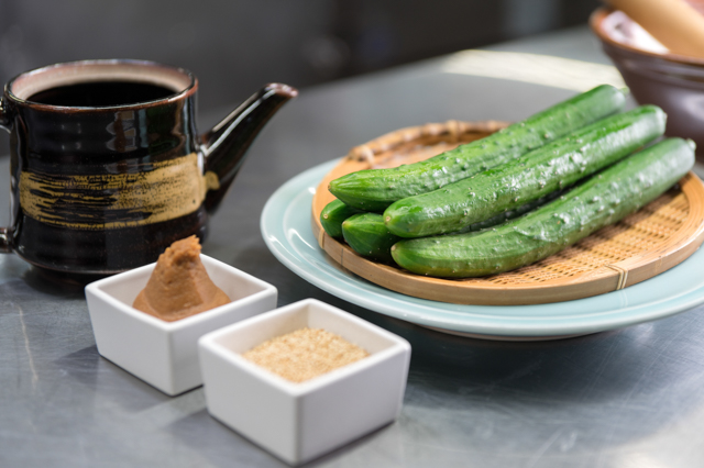 Kyuuri no Hiya-Jiru (cold soup of cucumber)