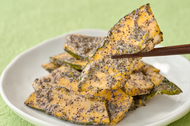 Hoshi-kabocha no Egoma-ae (Dried pumpkin dressed with perilla seeds)