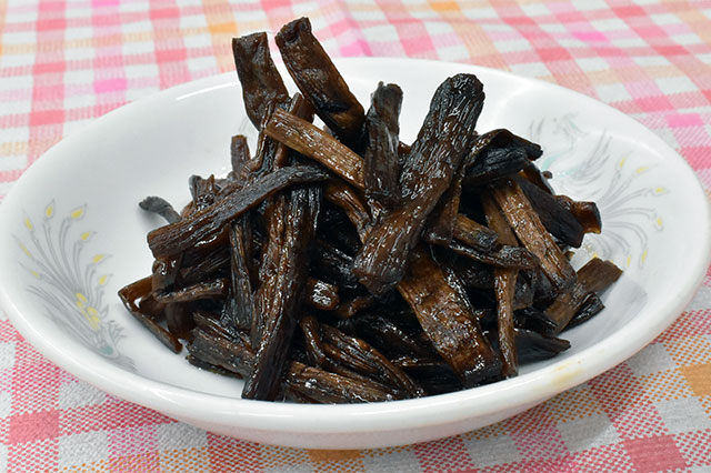 Yatsugashira-no-itameni (Stir fried Taro Stalk)