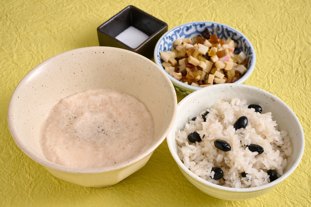 Botecha (Ochazuke made with Black Beans Rice)