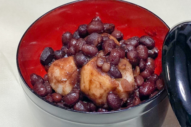 Otsubo (Simmered Red Beans and Japanese Taro)