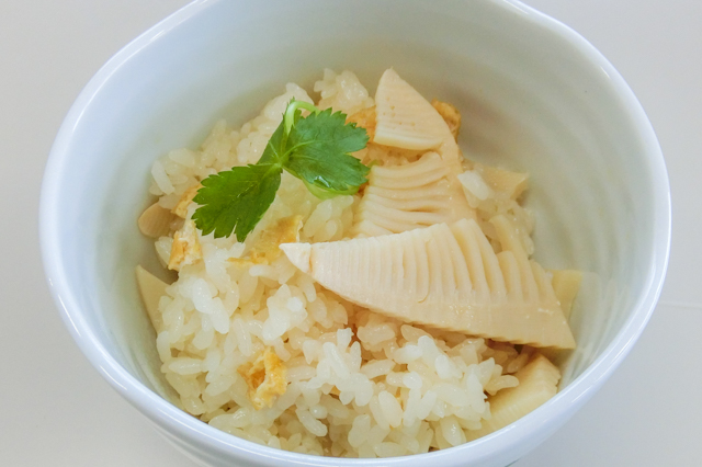 Takenoko-gohan (Bamboo shoots rice)