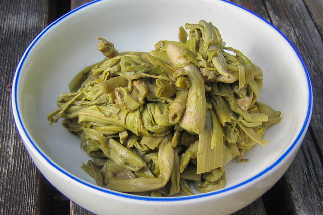 Itadori no Nimono (Simmered Japanese knotweed)