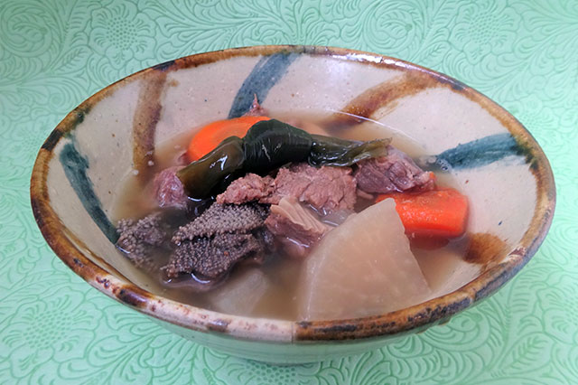 Gyujiru (Beef soup)