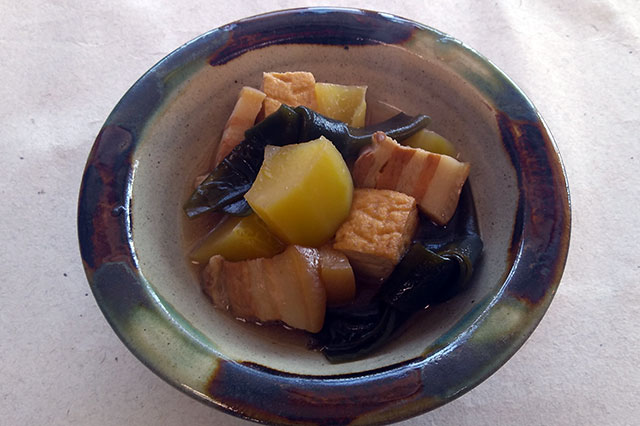 Iragimun (Stewed Papaya and Pork)