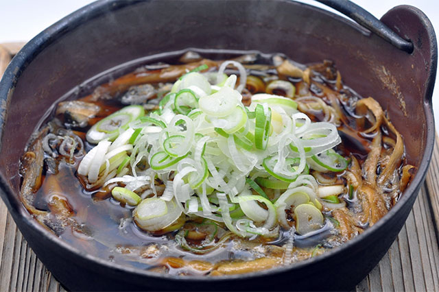 Dojyou-ni (stewed loach)