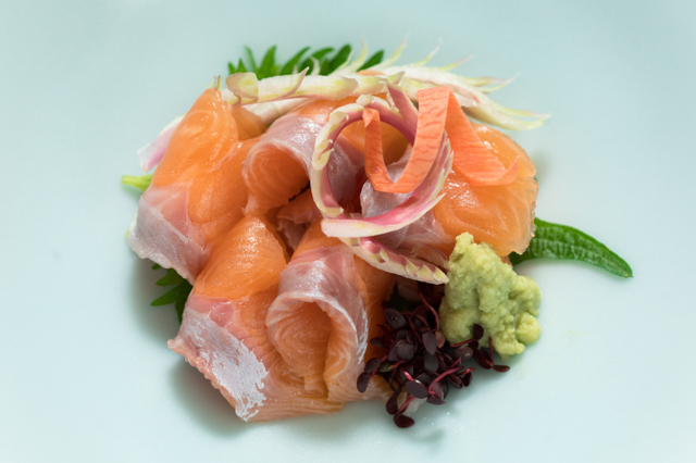 Biwa-Masu Sashimi (Sashimi (Sliced Raw Fish) of Biwa Trout)
