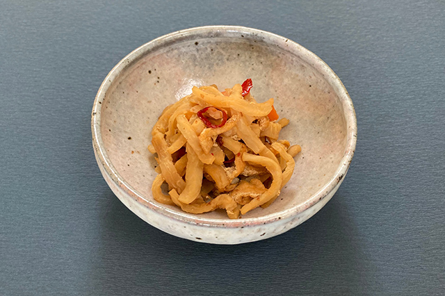 Kiriboshi-daikon no nimono (simmered dried shredded daikon radish)