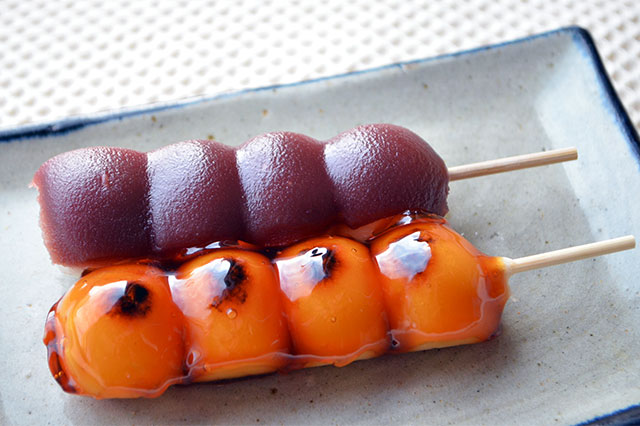 Kushi-dango