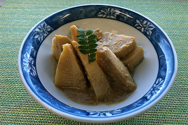 Takenoko-no-misoni (Simmered Bamboo shoot in Miso)