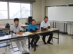 3名の園芸カレッジ研修生