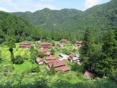 大土町の風景(赤瓦の古民家)