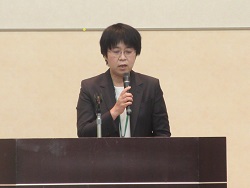 閉会挨拶をする佐藤地方参事官