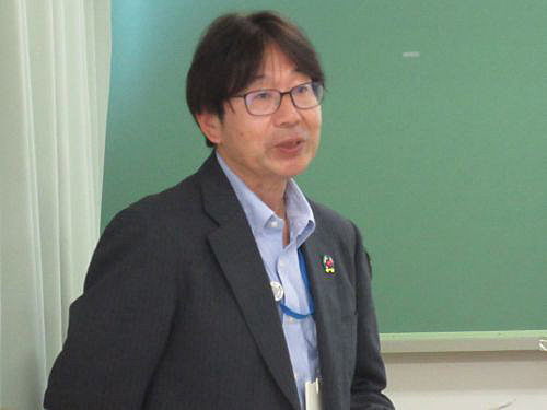園田局次長