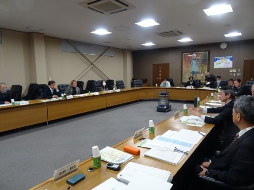 稲作経営部会青年部との意見交換の様子