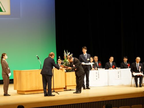 受賞の様子