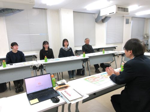 意見交換会の様子がわかる写真