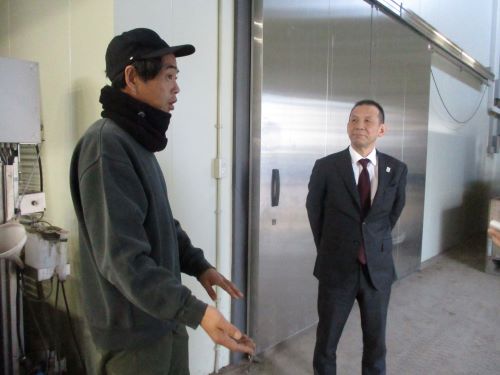 伊藤代表取締役と植野局長の写真