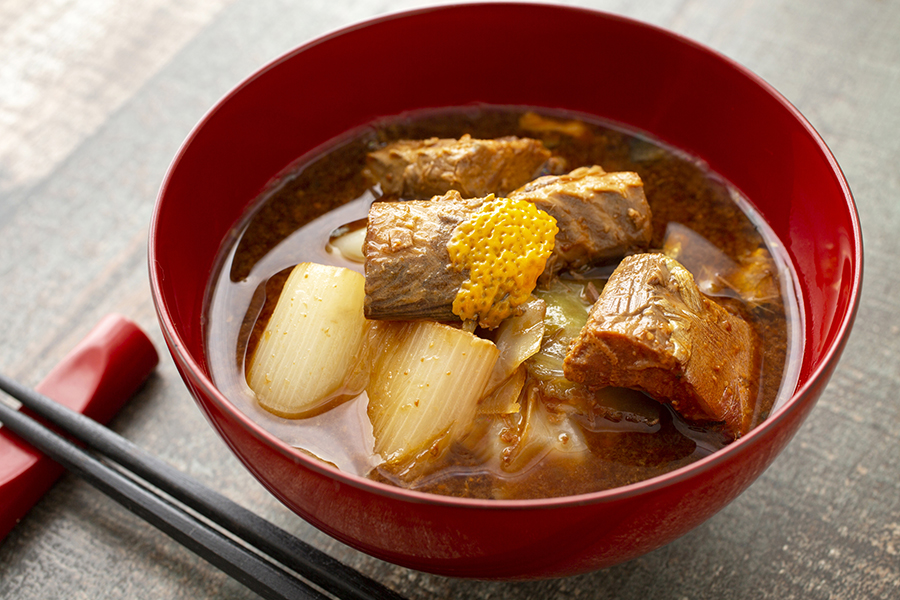 サバ缶のアラ汁