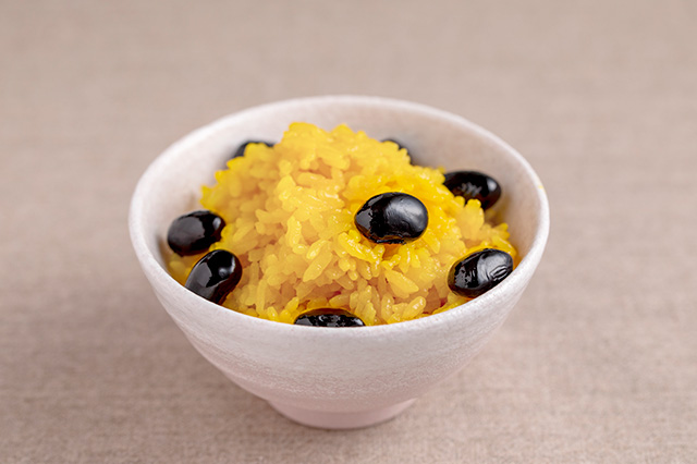 黄いないおこわ