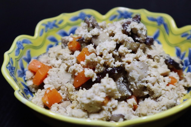高野豆腐粉と野菜の煮物