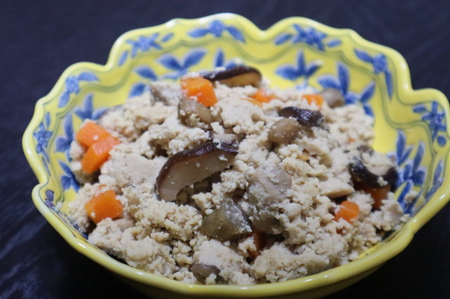 高野豆腐粉と野菜の煮物