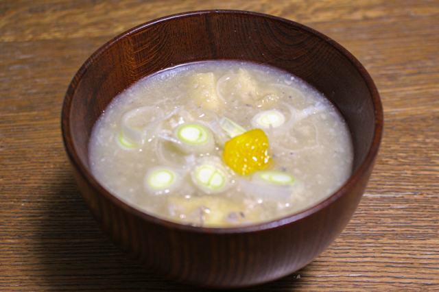 れんこんのすり流し汁／れんこんのごりごり汁